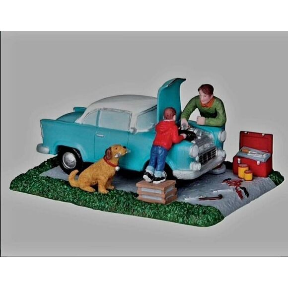 NEW IN BOX RETIRED VINTAGE "TUNE-UP" LEMAX HOLIDAY TABLETOP COLLECTIBLE - Picture 6 of 8